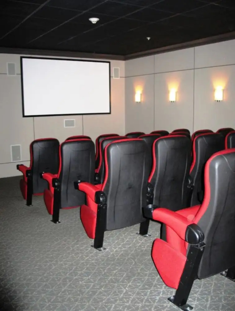 Bluebird Suites in Downtown Providence