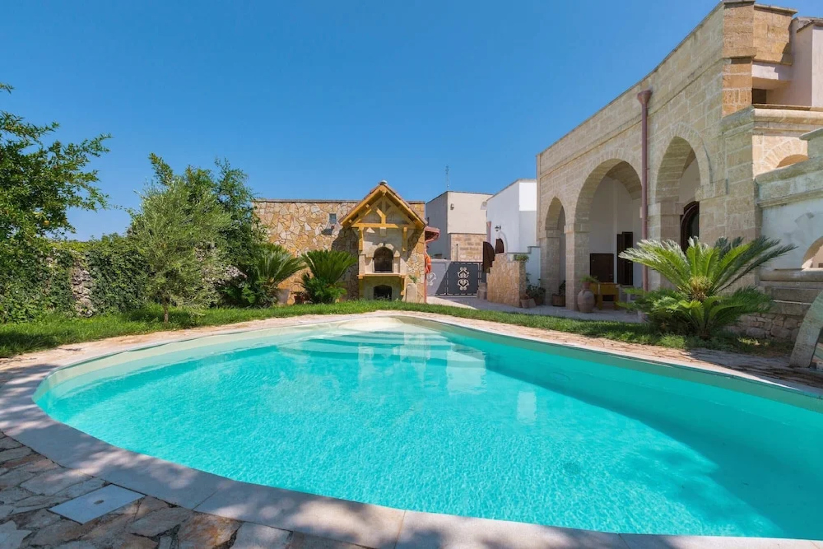 2498 Villa Raffaella by Barbarhouse