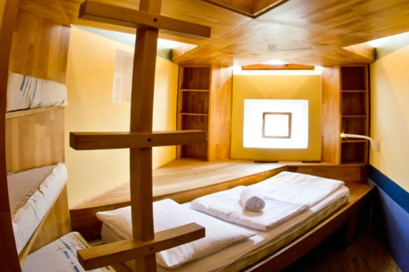 Hostel Javni Zavod Mekinjski Samostan