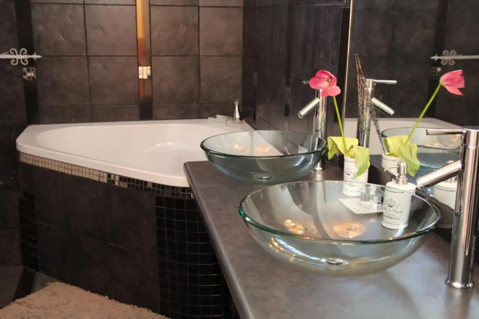 Belurana Collection Victoria Manor