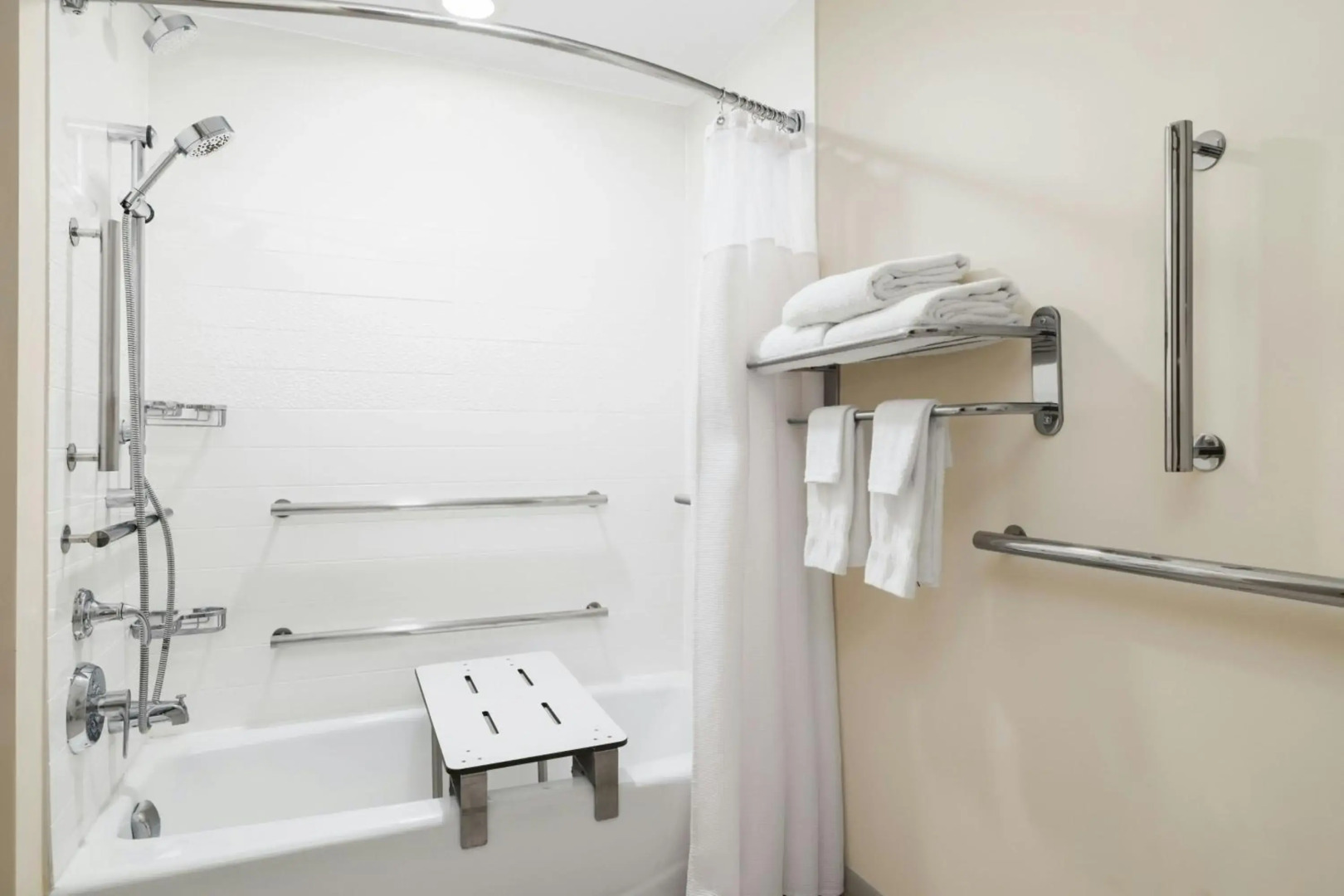 Fairfield by Marriott Inn & Suites Herndon Reston