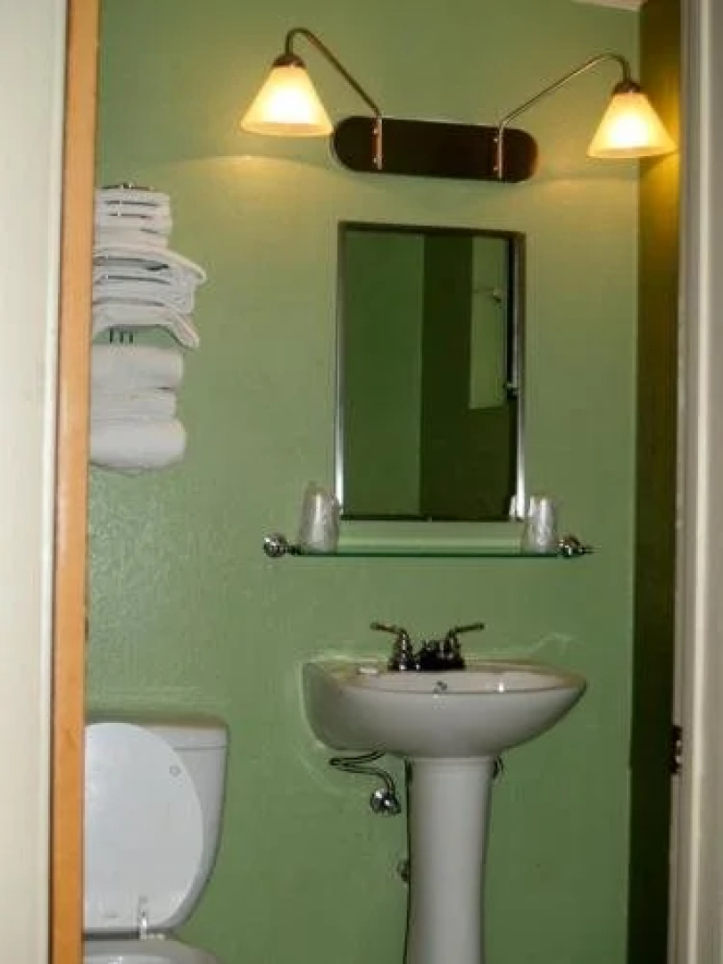 Boulevard Inn