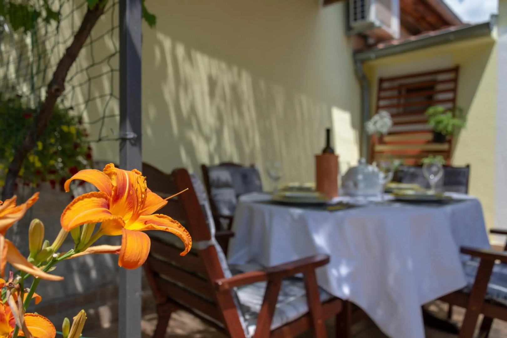 Mediterranean terrace apartment with Bikes & SUP