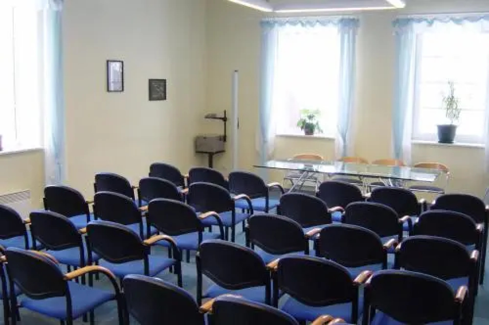 Hotel Laagna Spa & Resort