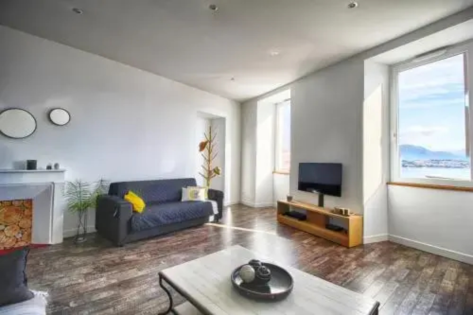 F2 standing centre ville Ajaccio