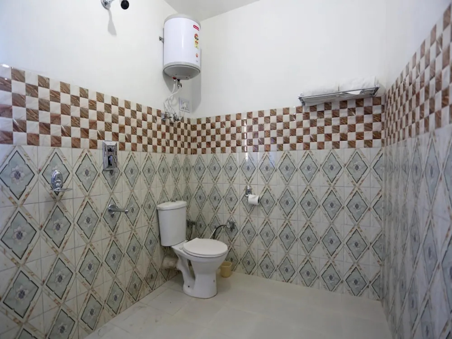 OYO 6426 Hotel Rishi Palace