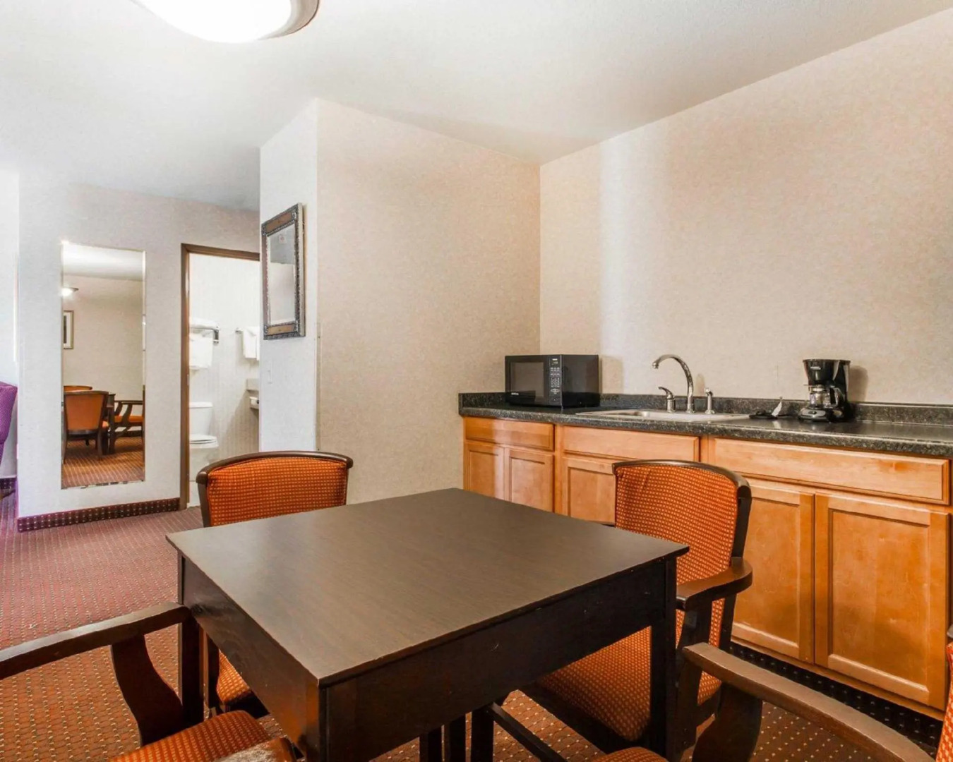 Comfort Inn & Suites Madison North