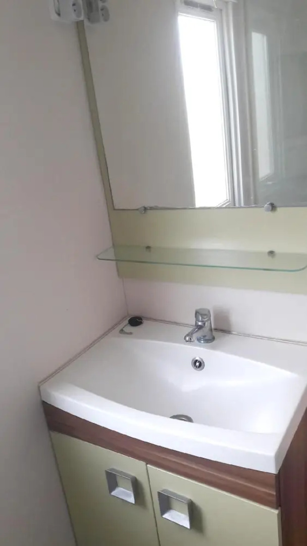 Bungalow With 3 Bedrooms in Sète, With Shared Pool and Furnished Terrace - 200 m From the Beach