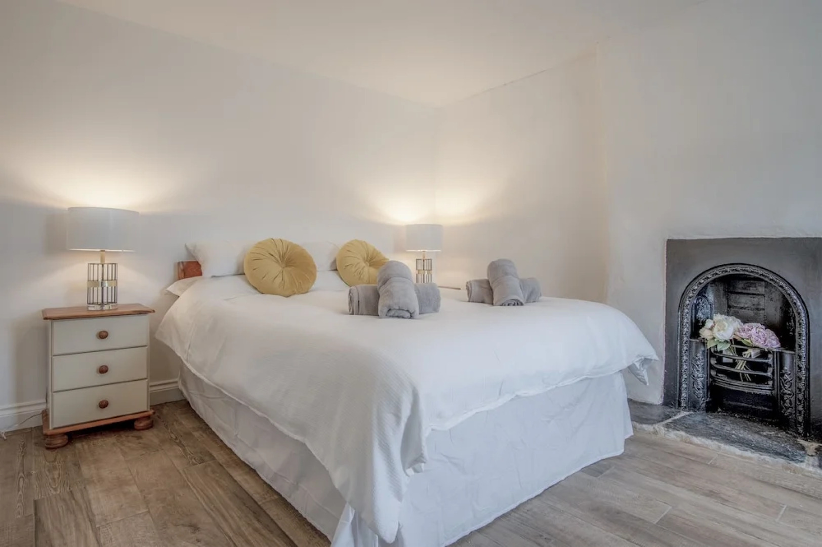 Brook Cottage Green - 2 Bedroom - Dale