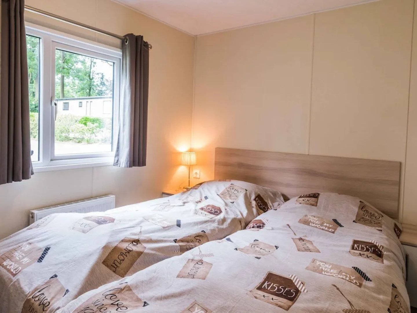Chalet With Wifi, Within Nature of De Veluwe