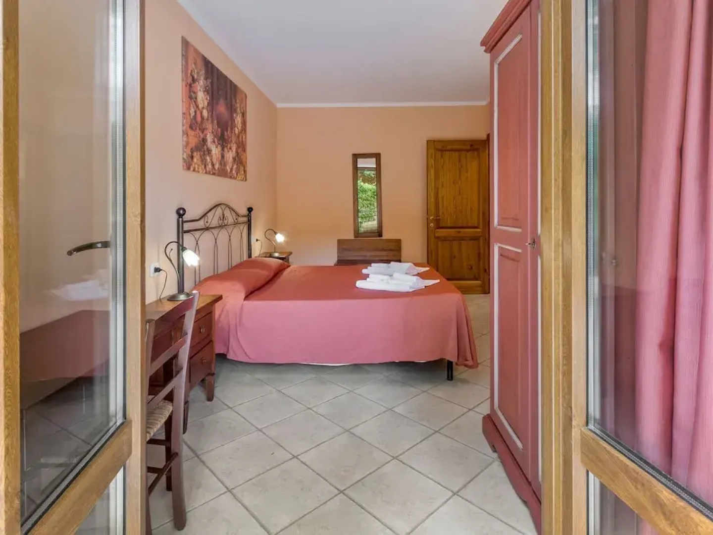 Spa Apartment With Garden