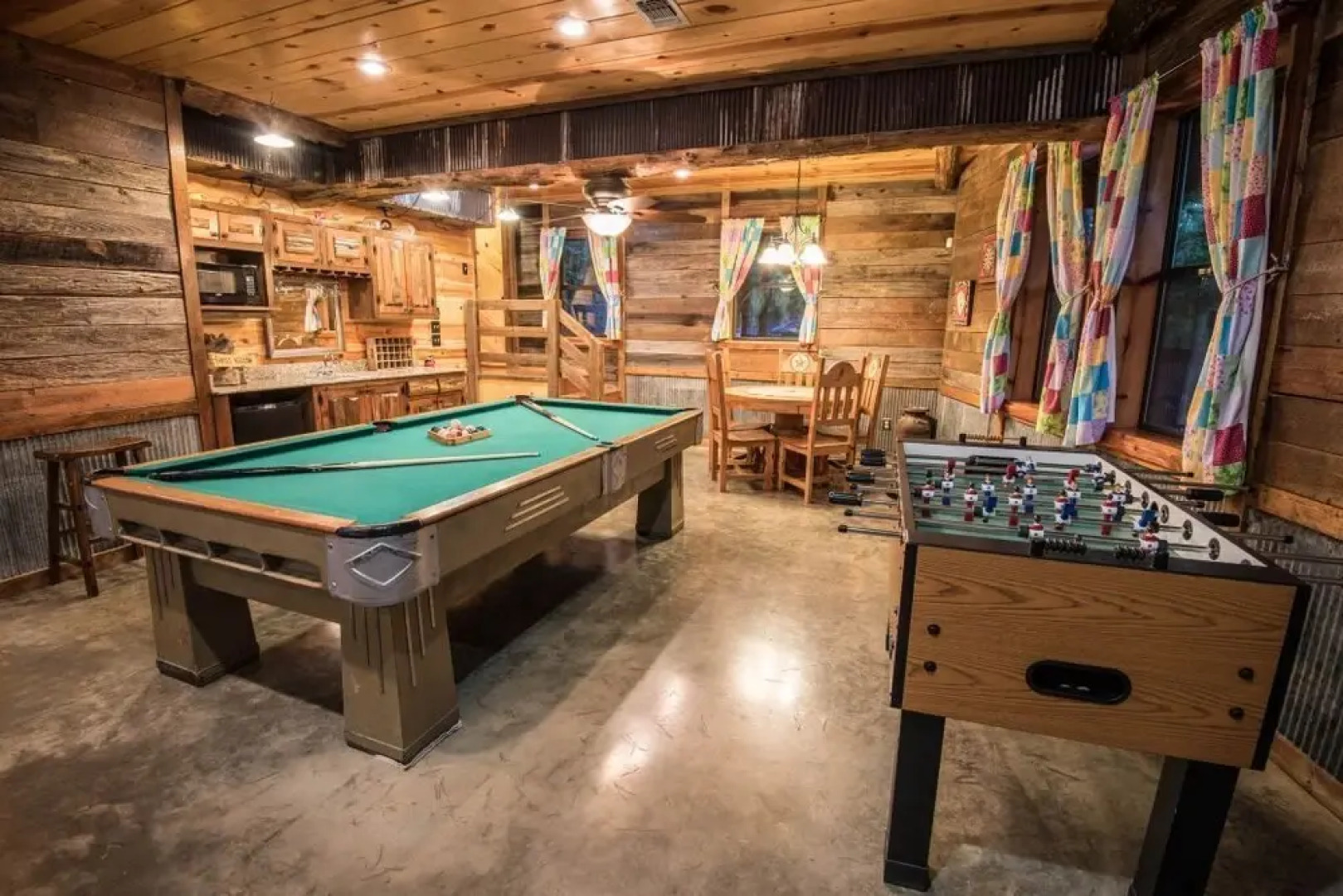 Mountain Dream Lodge - 4 Br Cabin