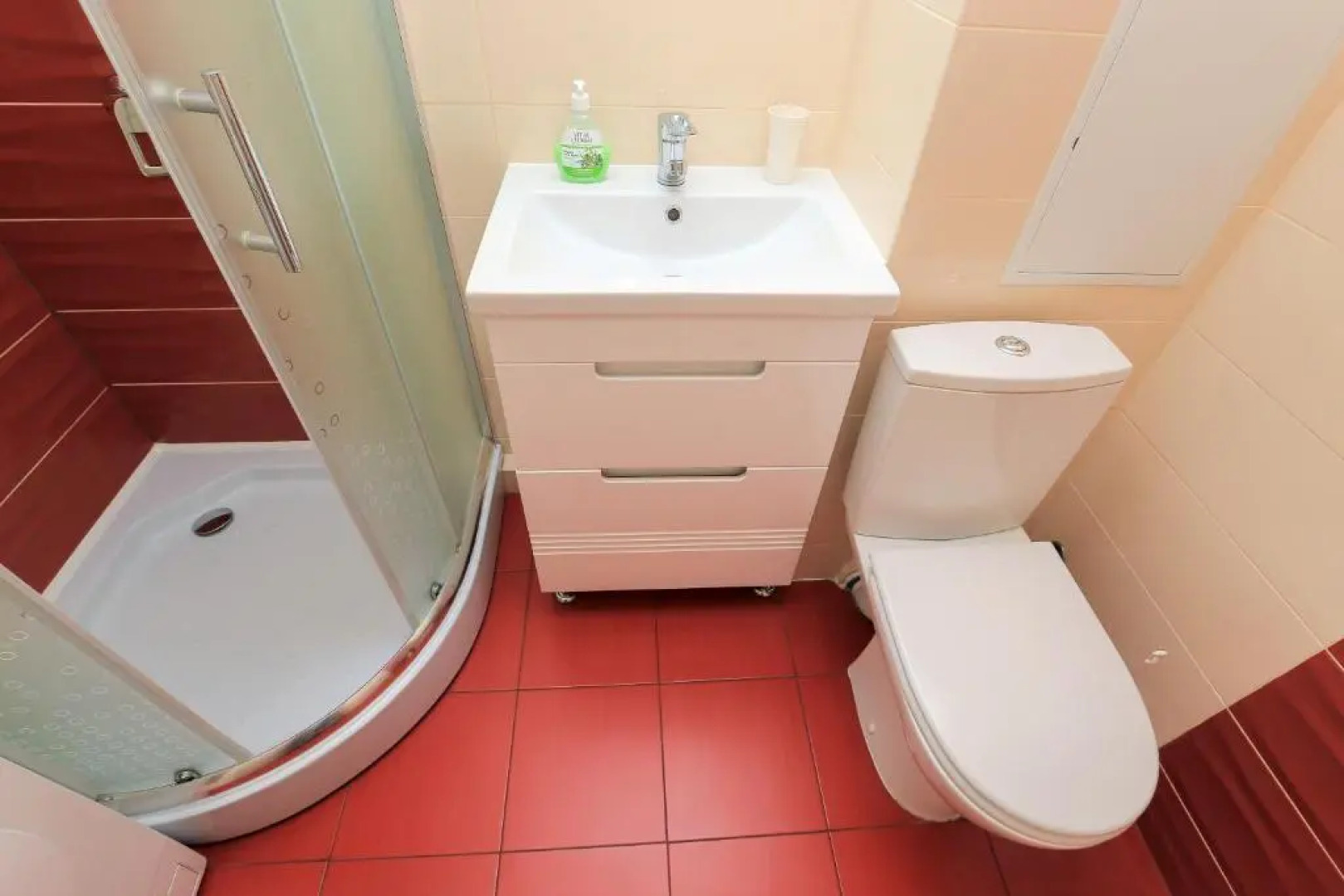 Apartment on Obolonskiy Prospect 16V