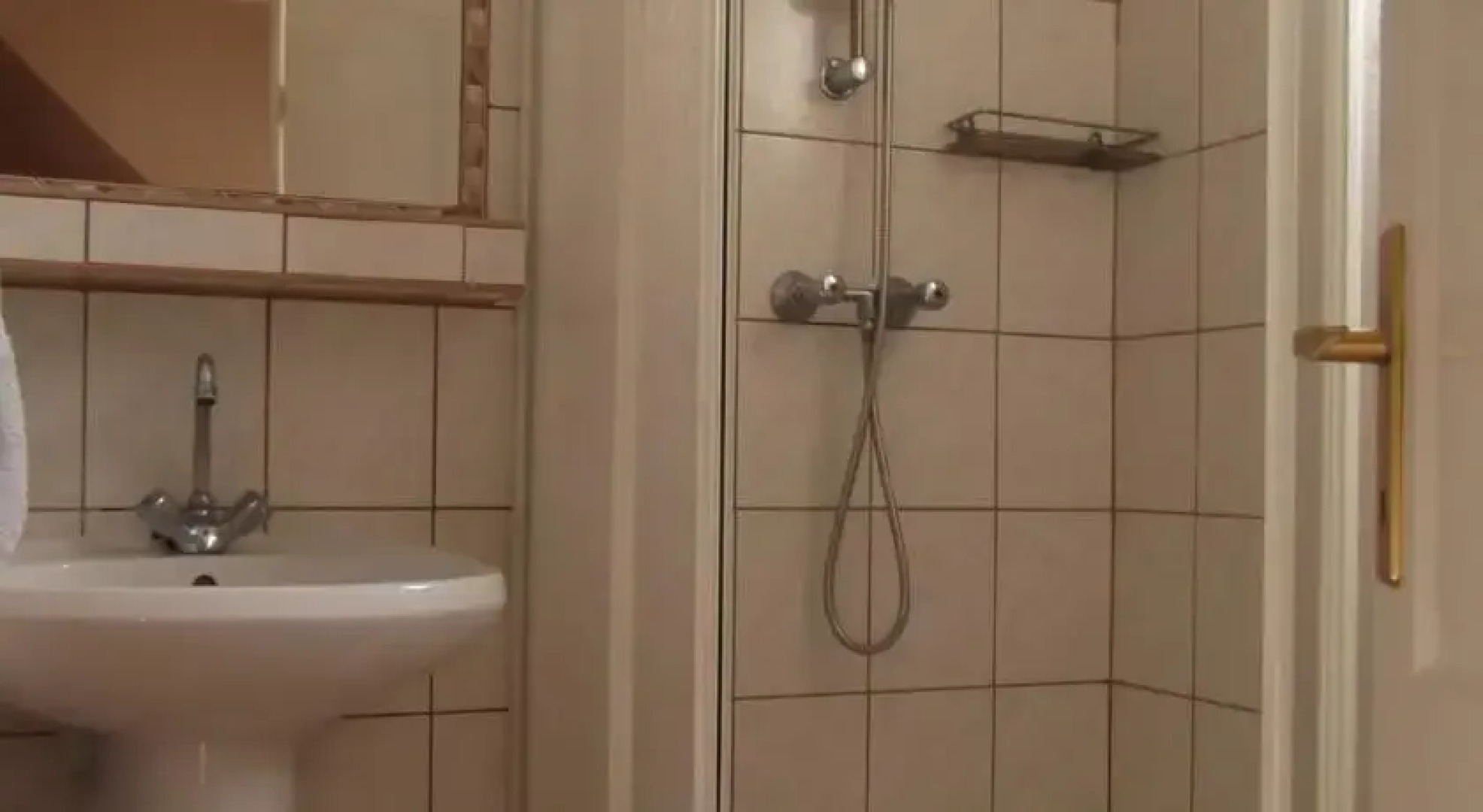 Borostyán Vendégház Eger