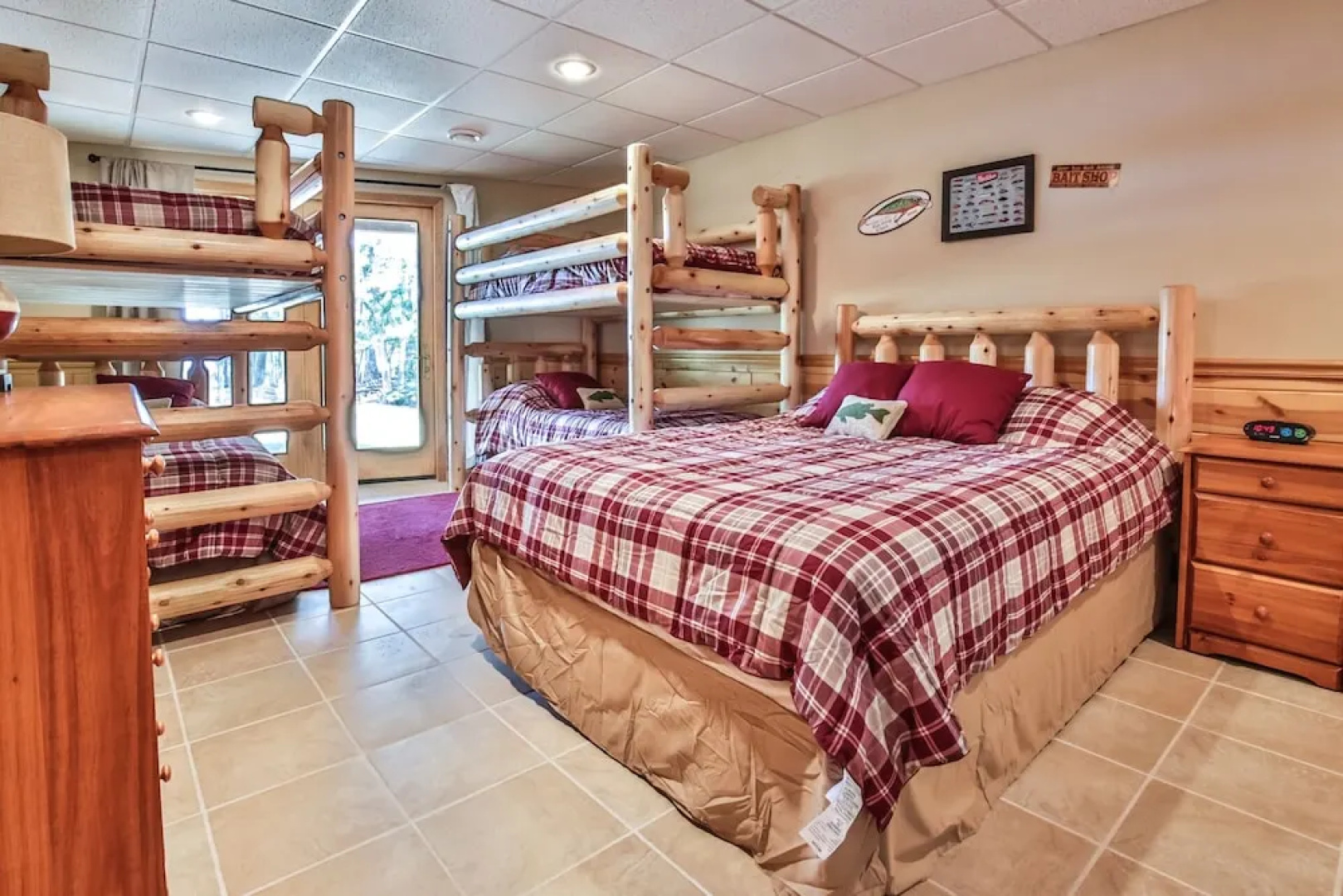 Sandy Cove - 4 Br Home