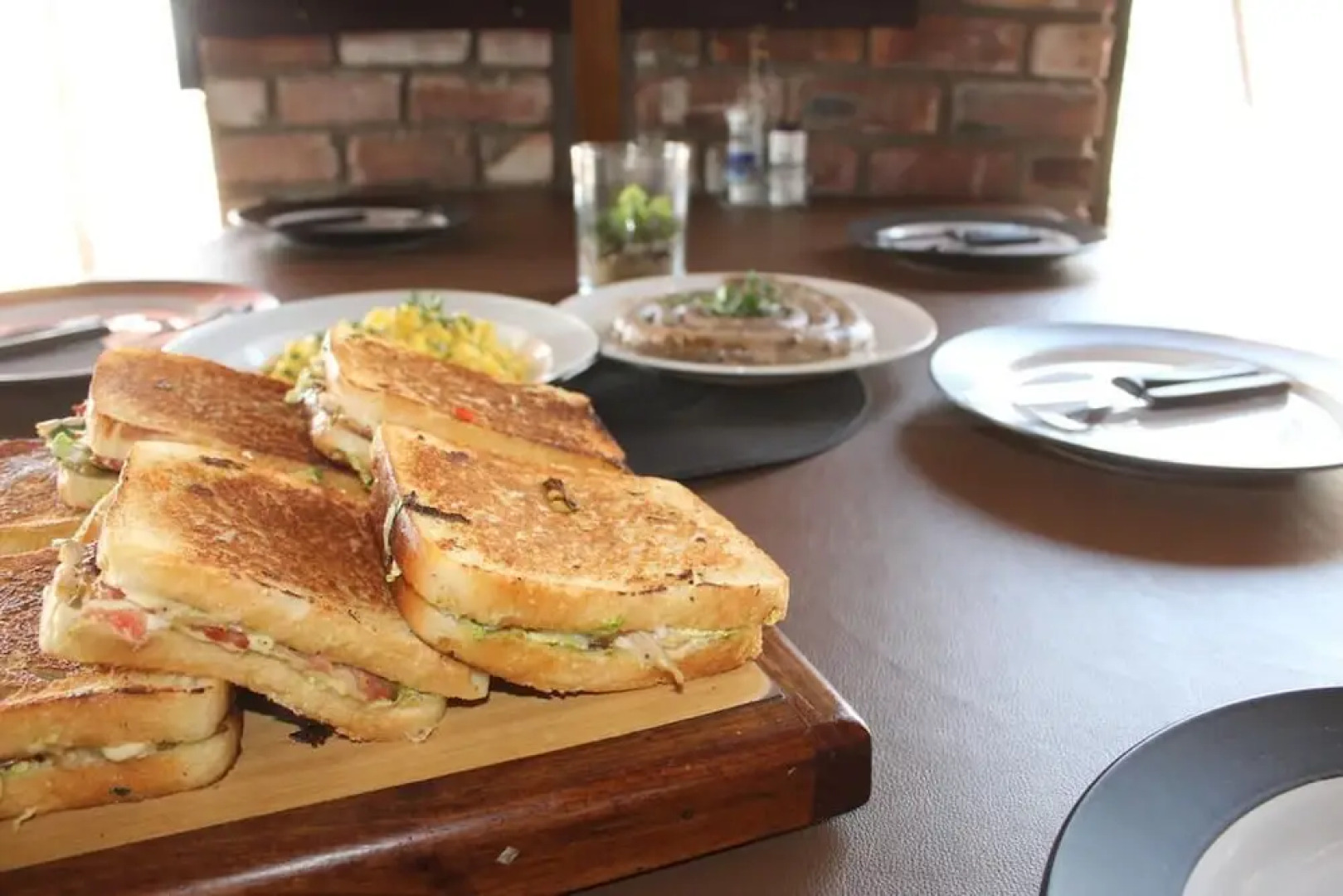 Tana Safaris Bush Camp