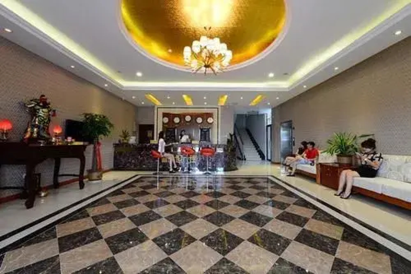 Qingdao Xinshijia Business Hotel