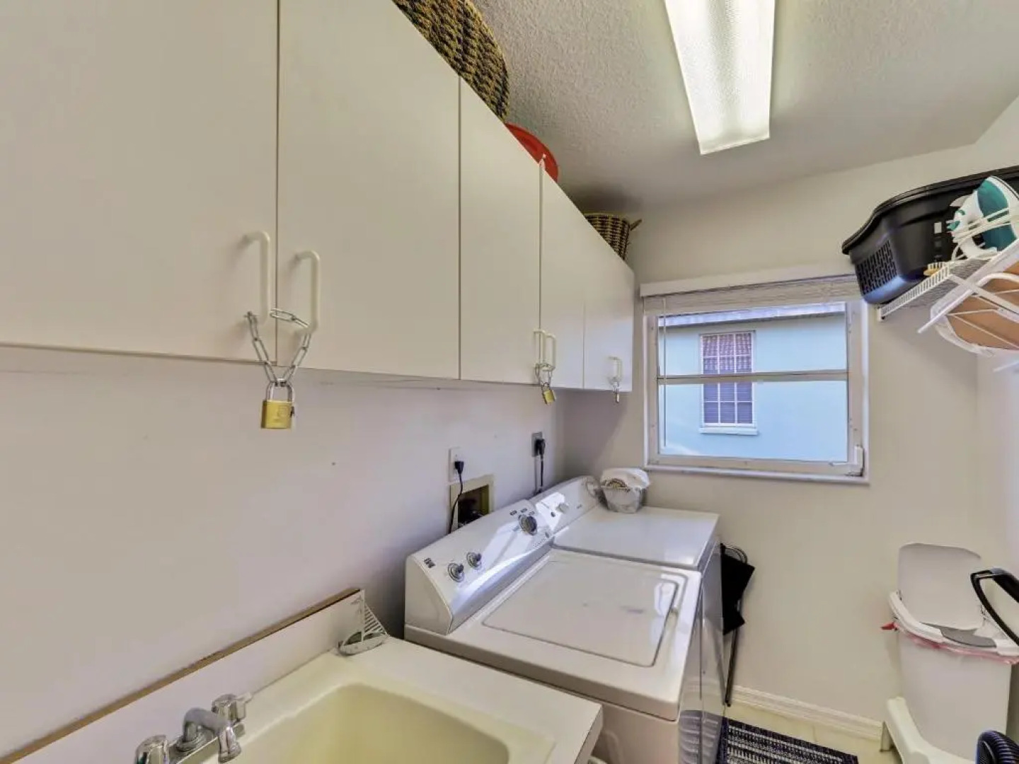 Tropical Cape Haze - Private Villa with heated pool - sleeps 6