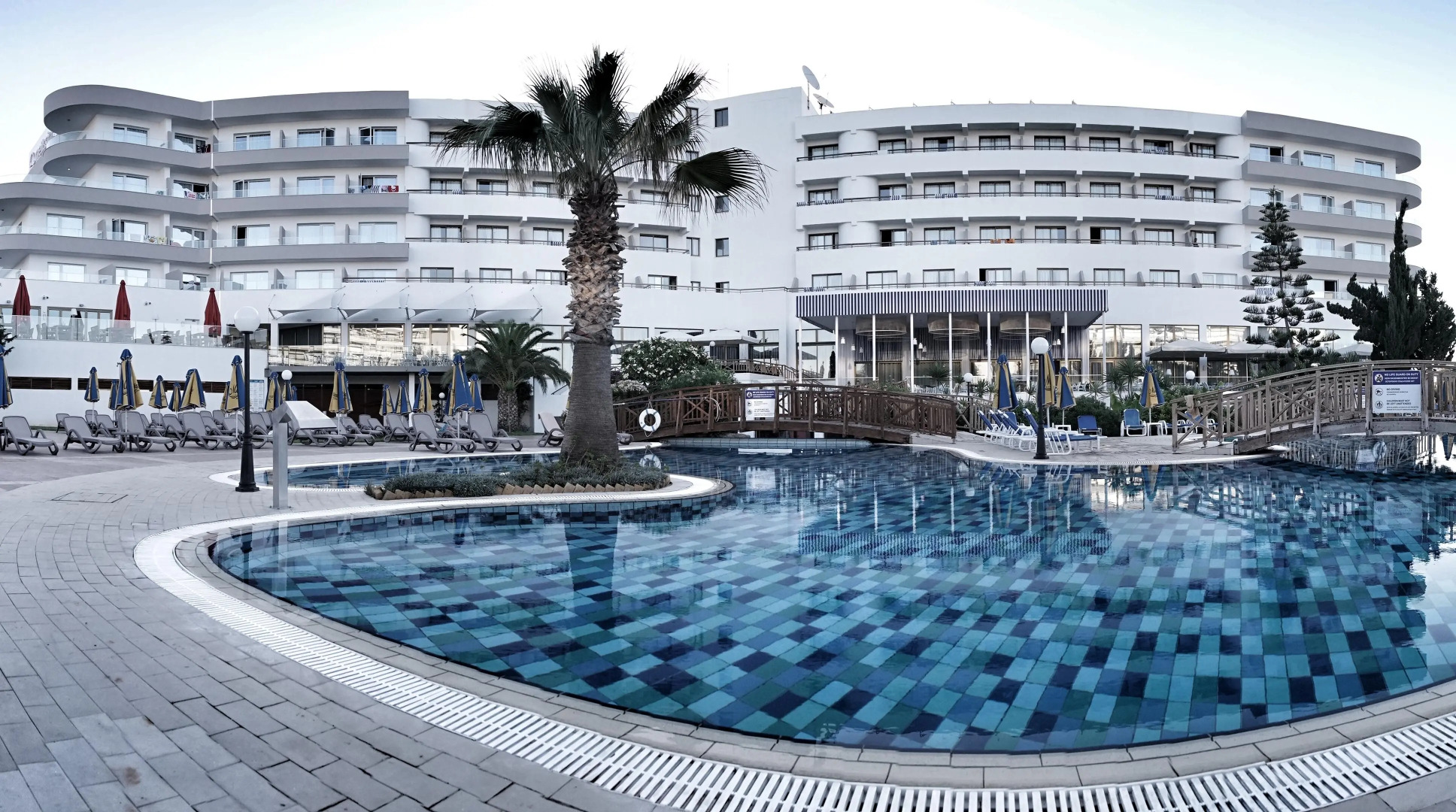 Melissi Beach Hotel & Spa