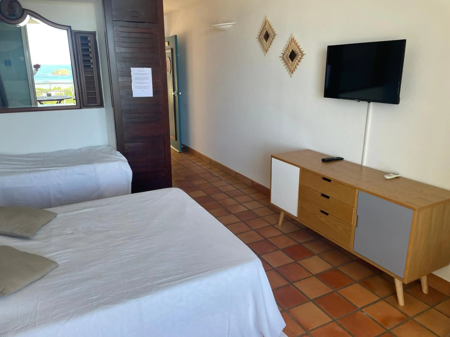 Appartement 2 piscines et vue mer