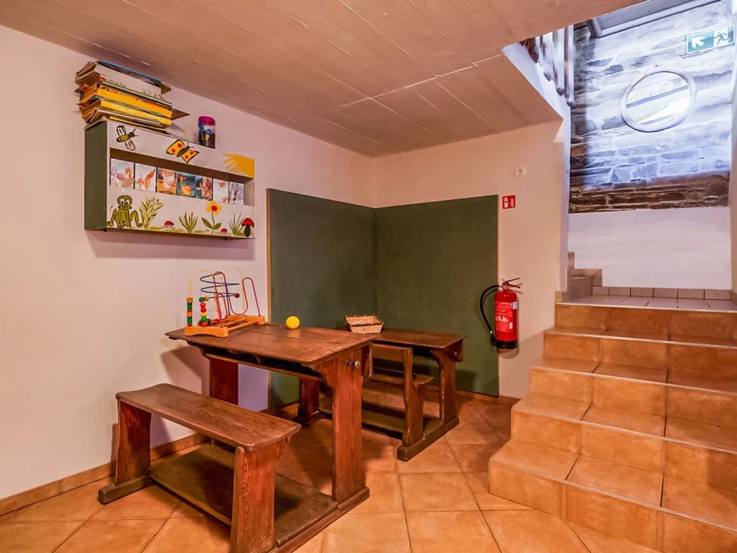 Pleasant Holiday Home in Weywertz near the Lake