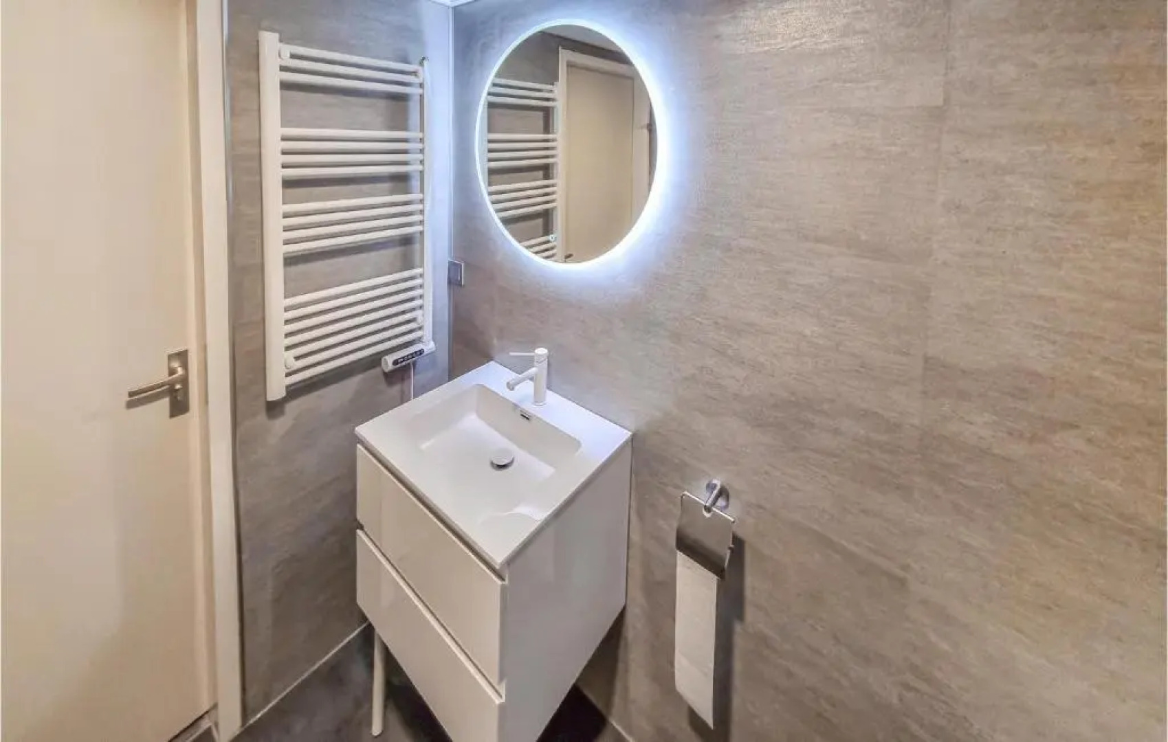 Amazing Home in Grou With 2 Bedrooms and Wifi