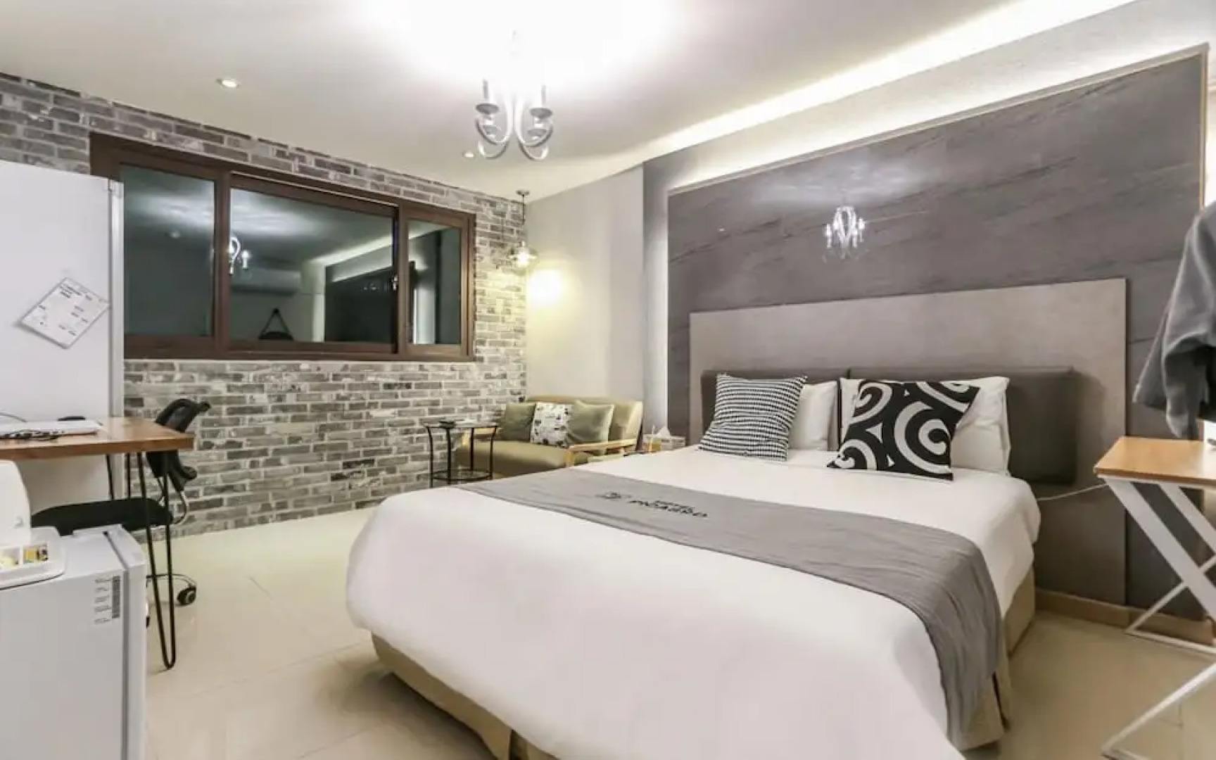 Donghae Picaso Hotel