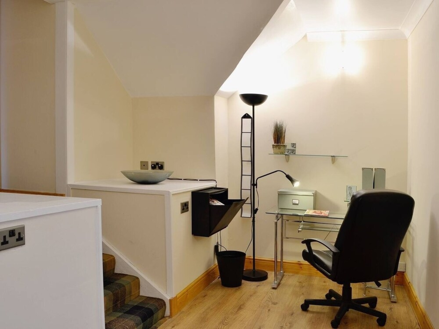 Central Scotland Country Side With Outdoor Bbq Hut