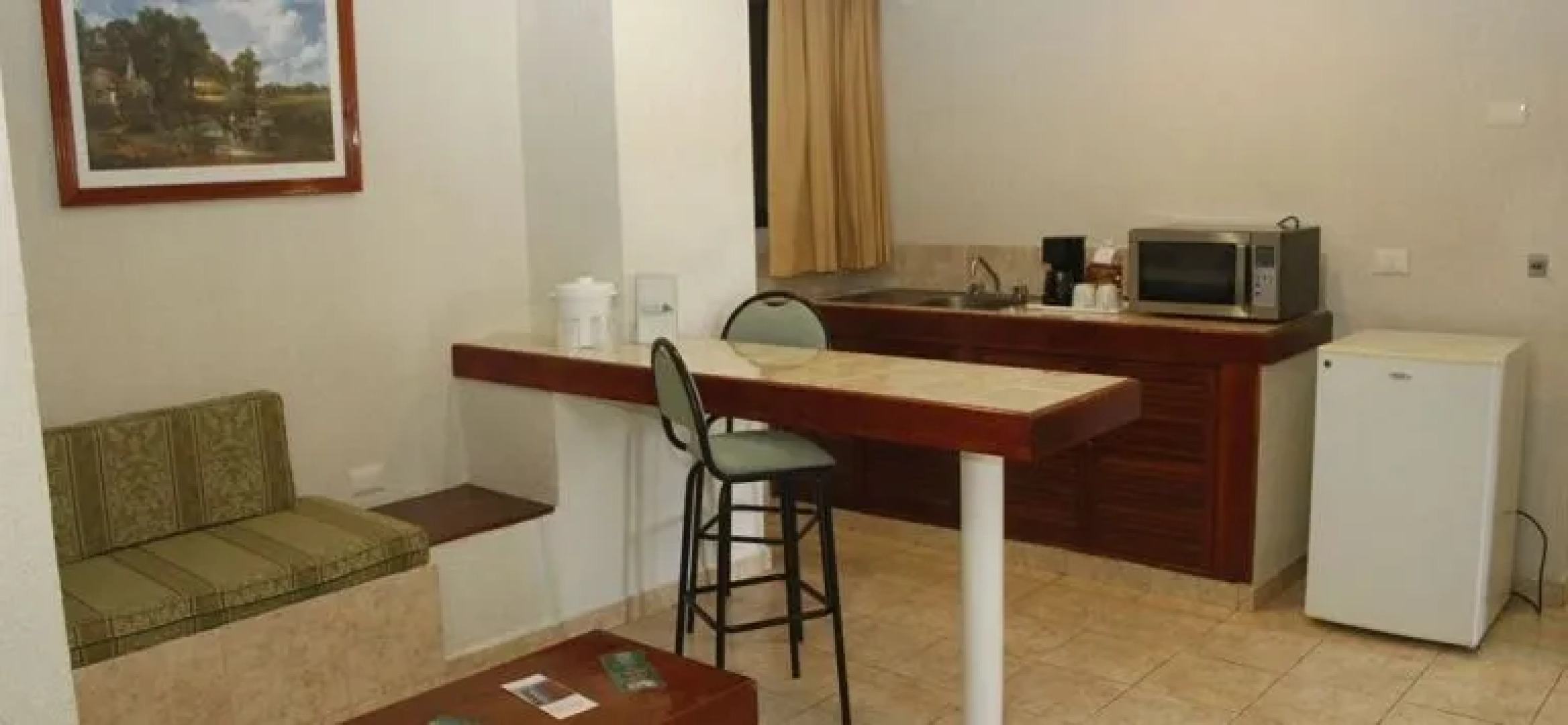 Hotel & Suites Real del Lago