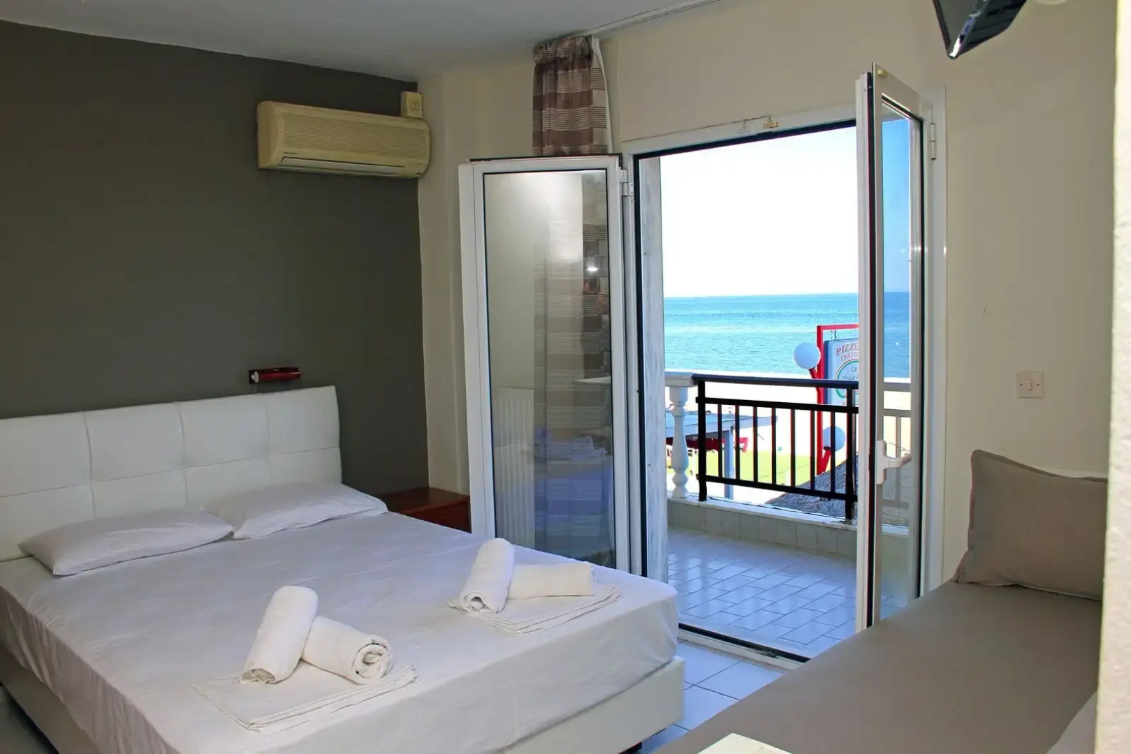 El Greco Beach Hotel