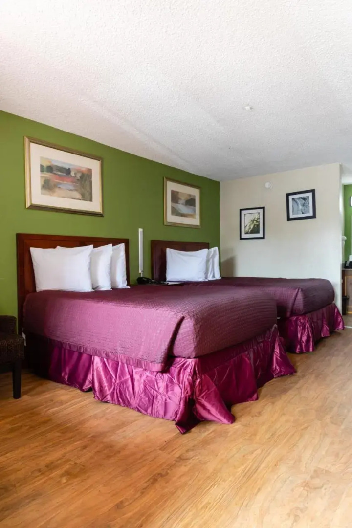 Country Hearth Inn & Suites Atlanta / Marietta and
