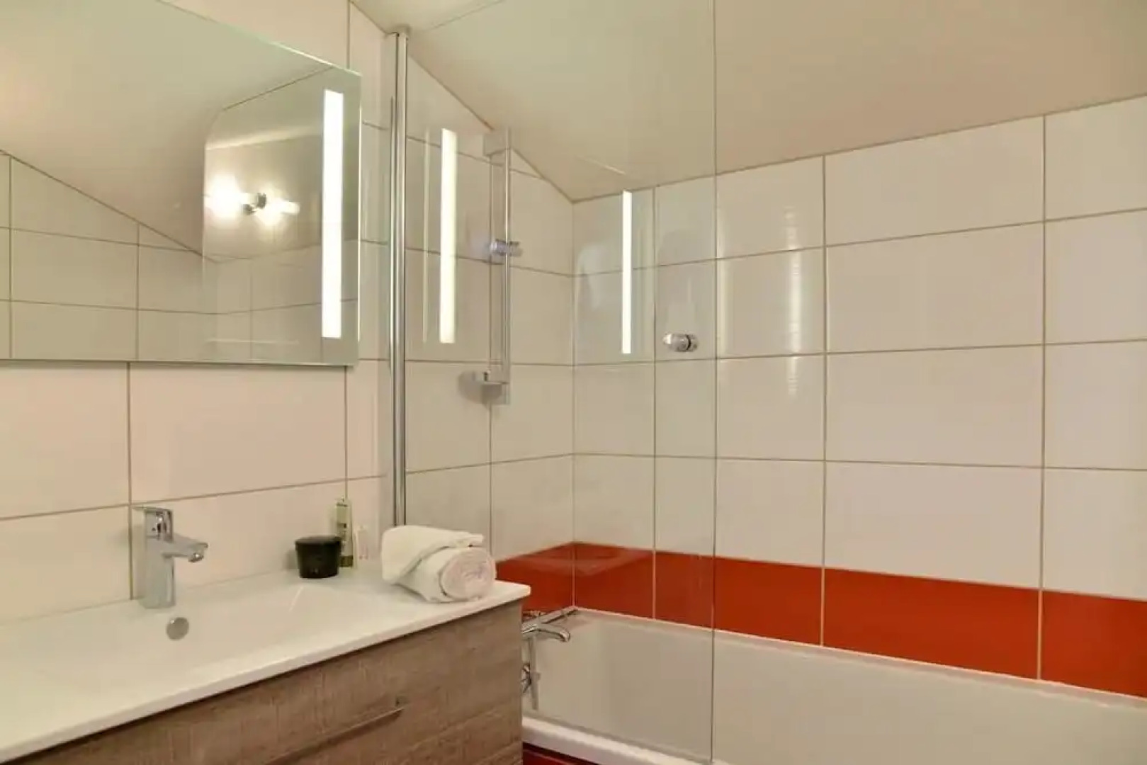 Residence LES Coches Apartment in a Family Resort at the Bottom of the Slopes Bac307