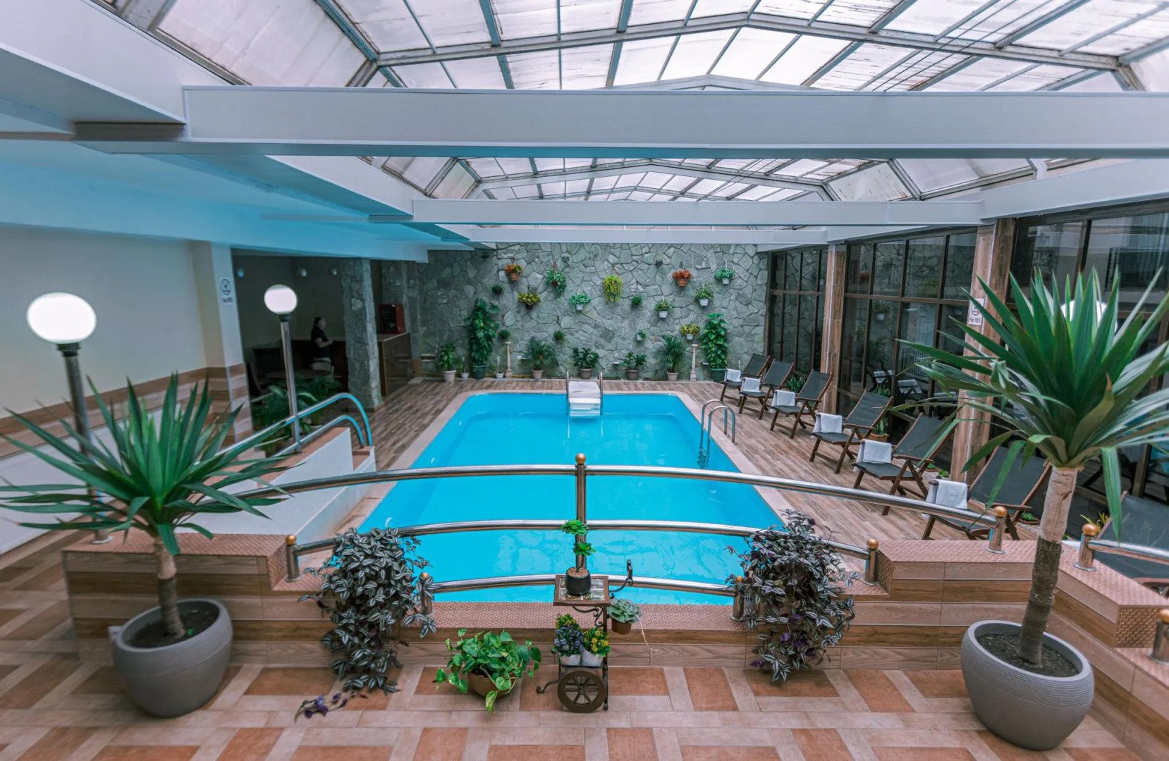 Pino Vere Palace Hotel