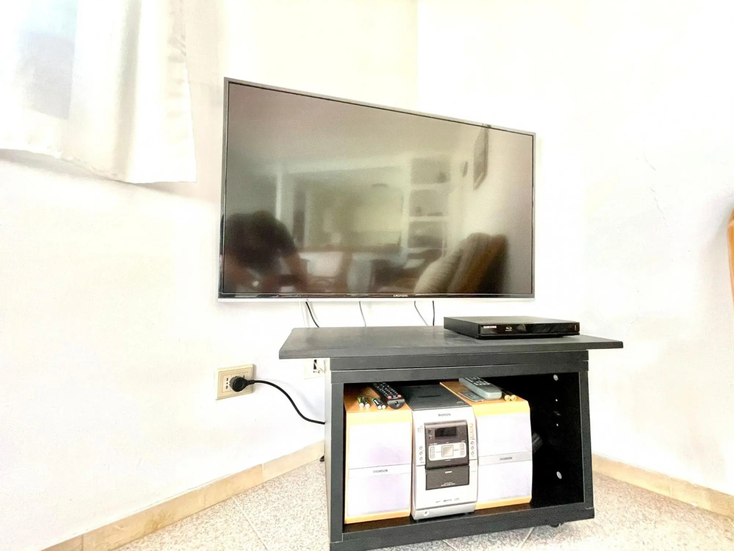 Bungalow Para Nudistas Estupenda Vista la Piscina