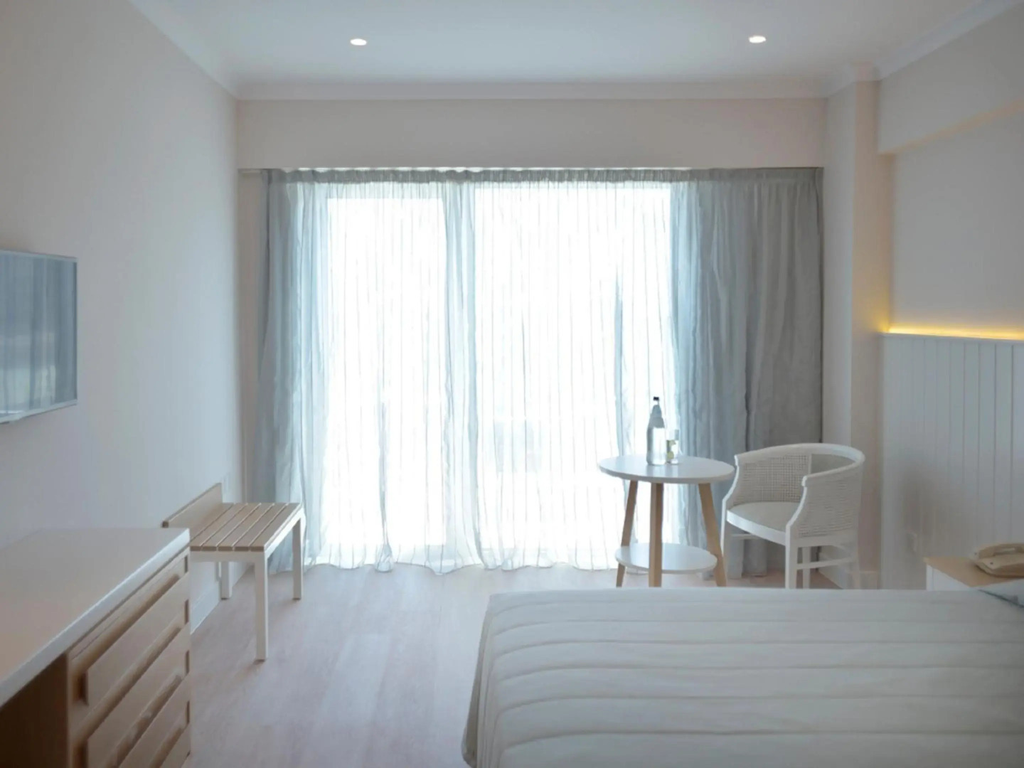 Sunrise Gardens Aparthotel