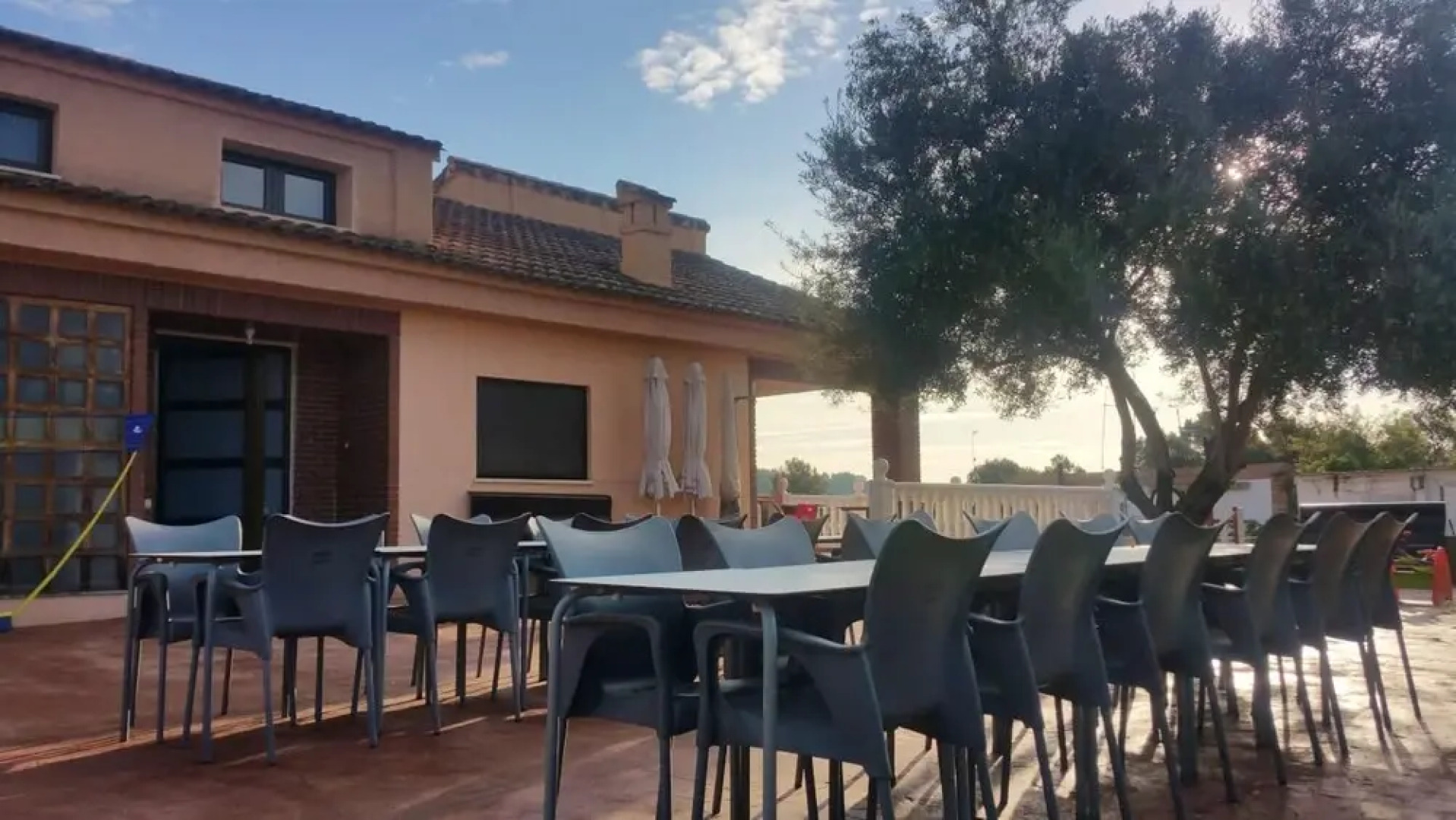 Villa With 6 Bedrooms in Godelleta, With Private Pool, Furnished Terrace and Wifi