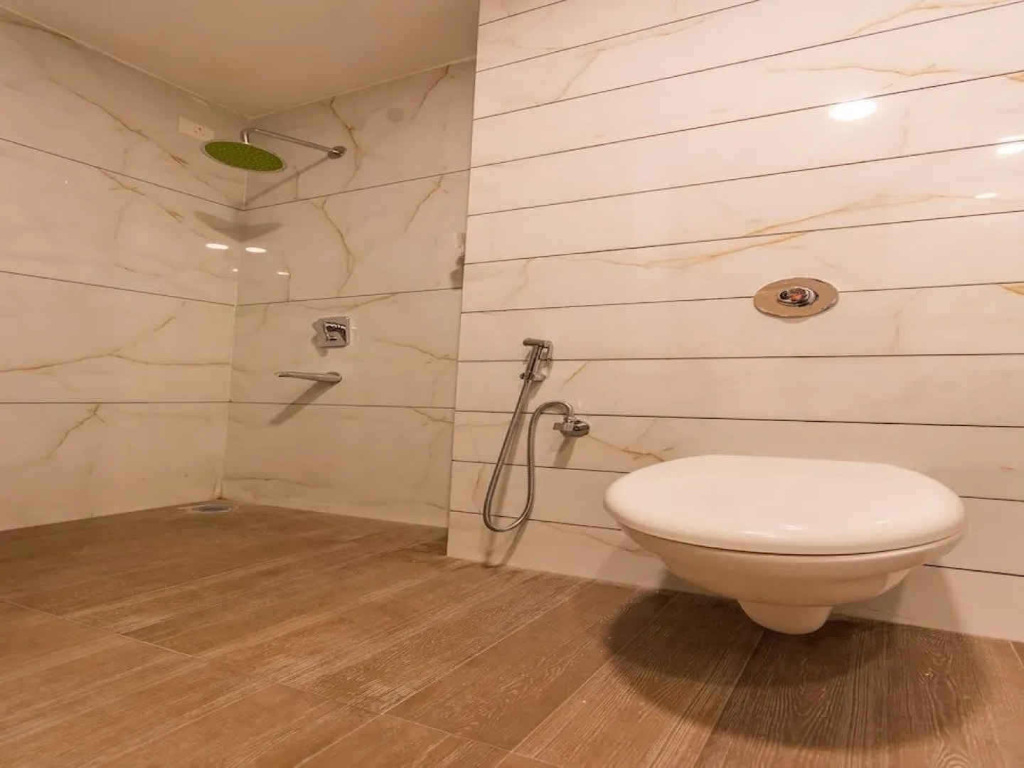 Capital O 44225 Neem Leaf