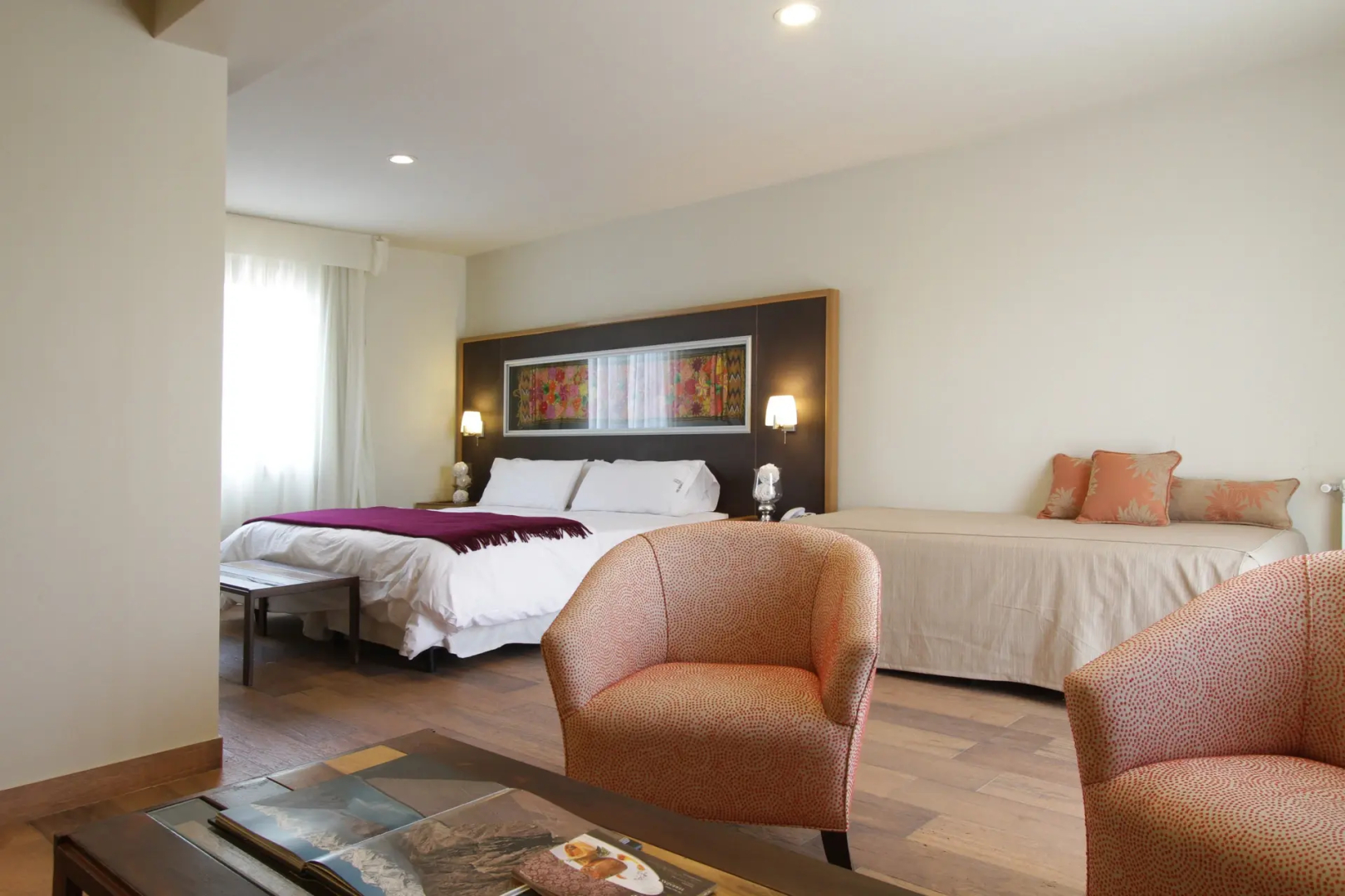 Plaza Paradiso Petit Hotel