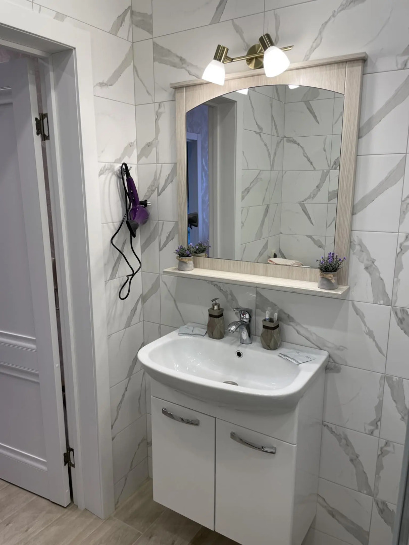 Апартаменты на улице Красных Мадьяр 27