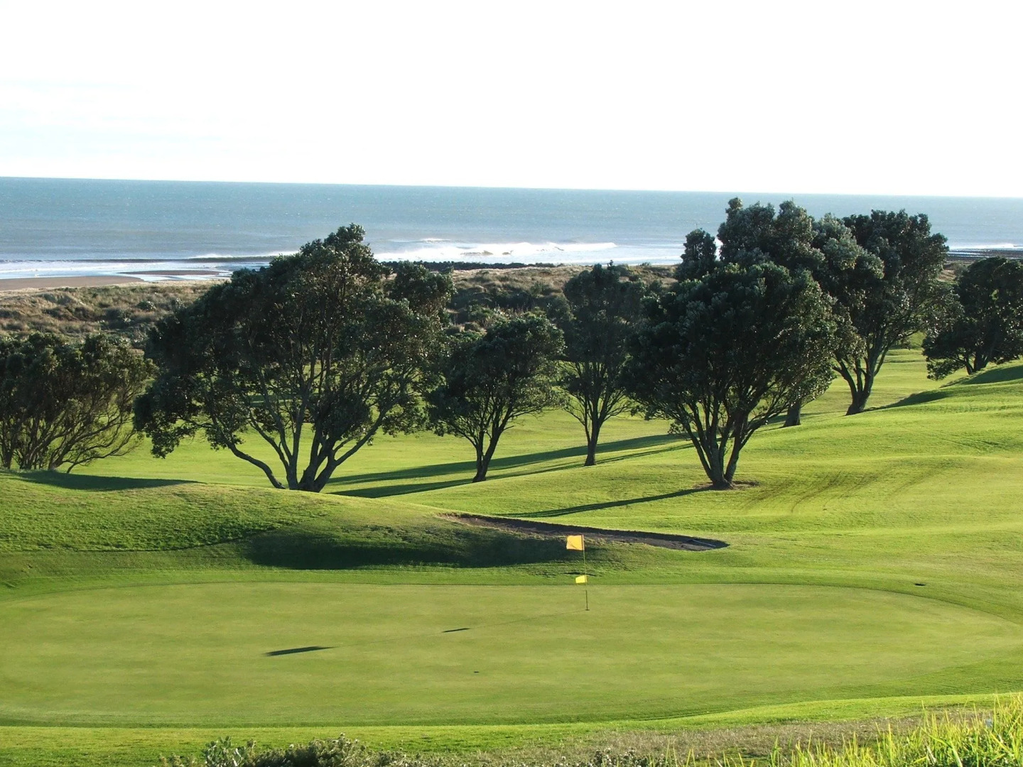 Brougham Heights Motel