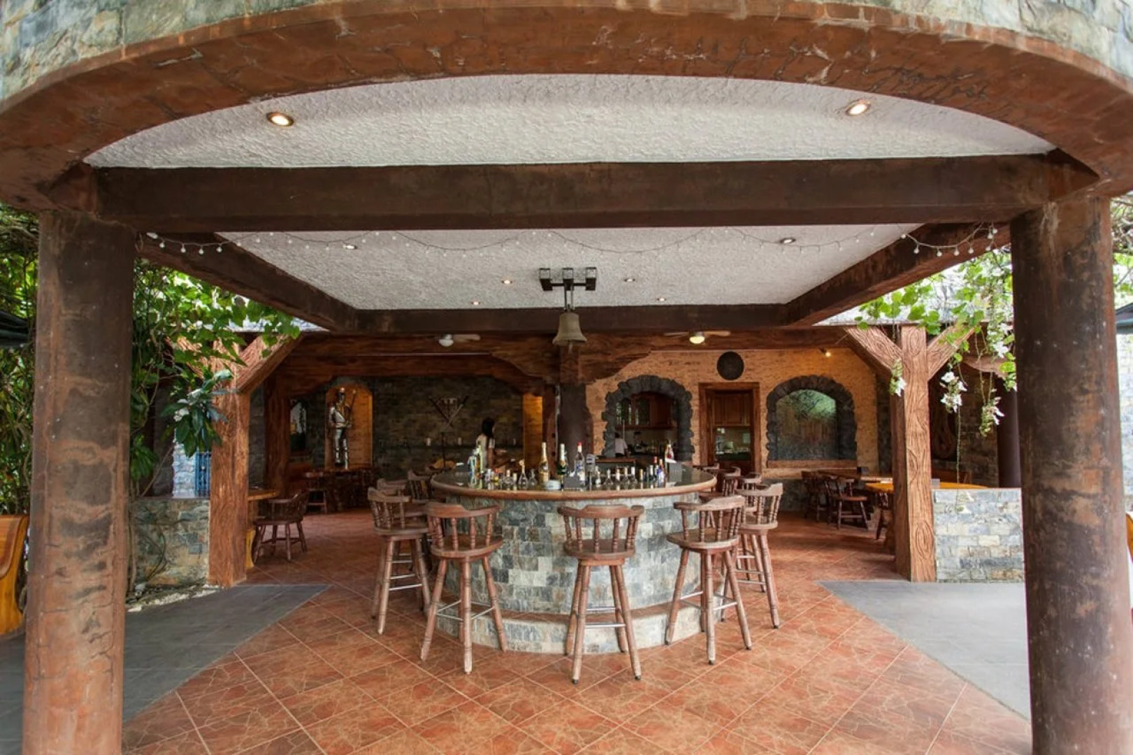 Lingganay Boracay Hotel Resort