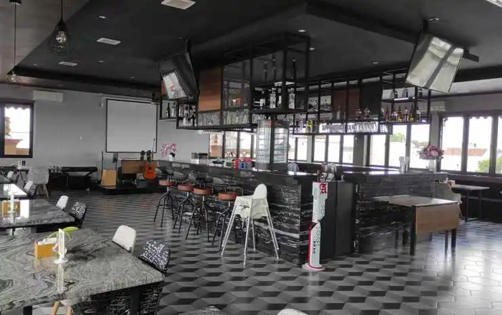 Grand Venetian Hotel