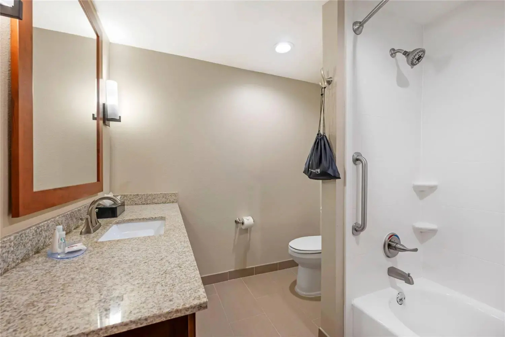 Comfort Suites West Omaha