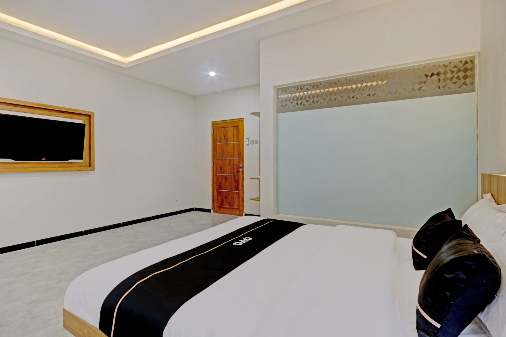 OYO 90410 Griya Amanah Jajar Syariah