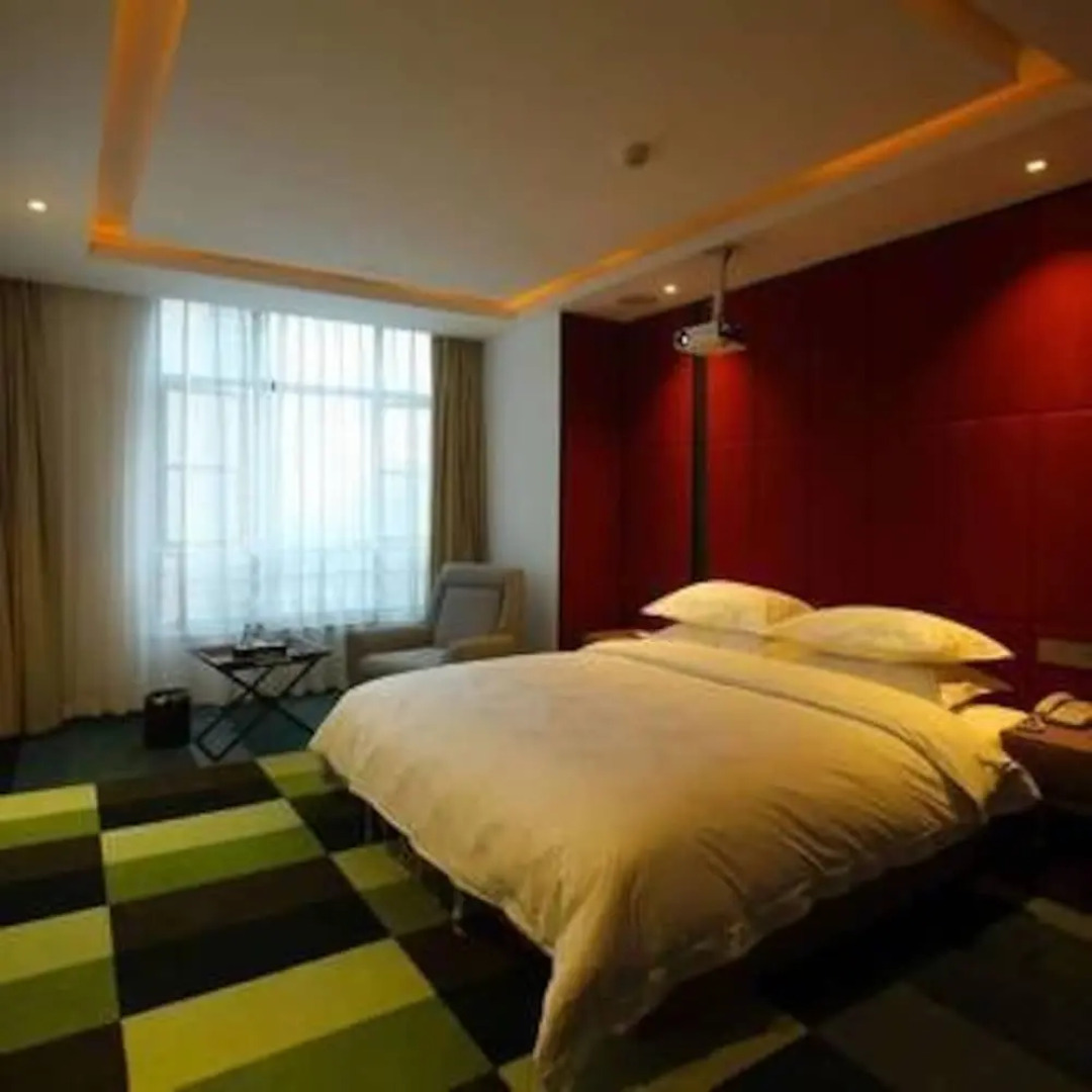 觅你酒店(娄底紫金湾店)