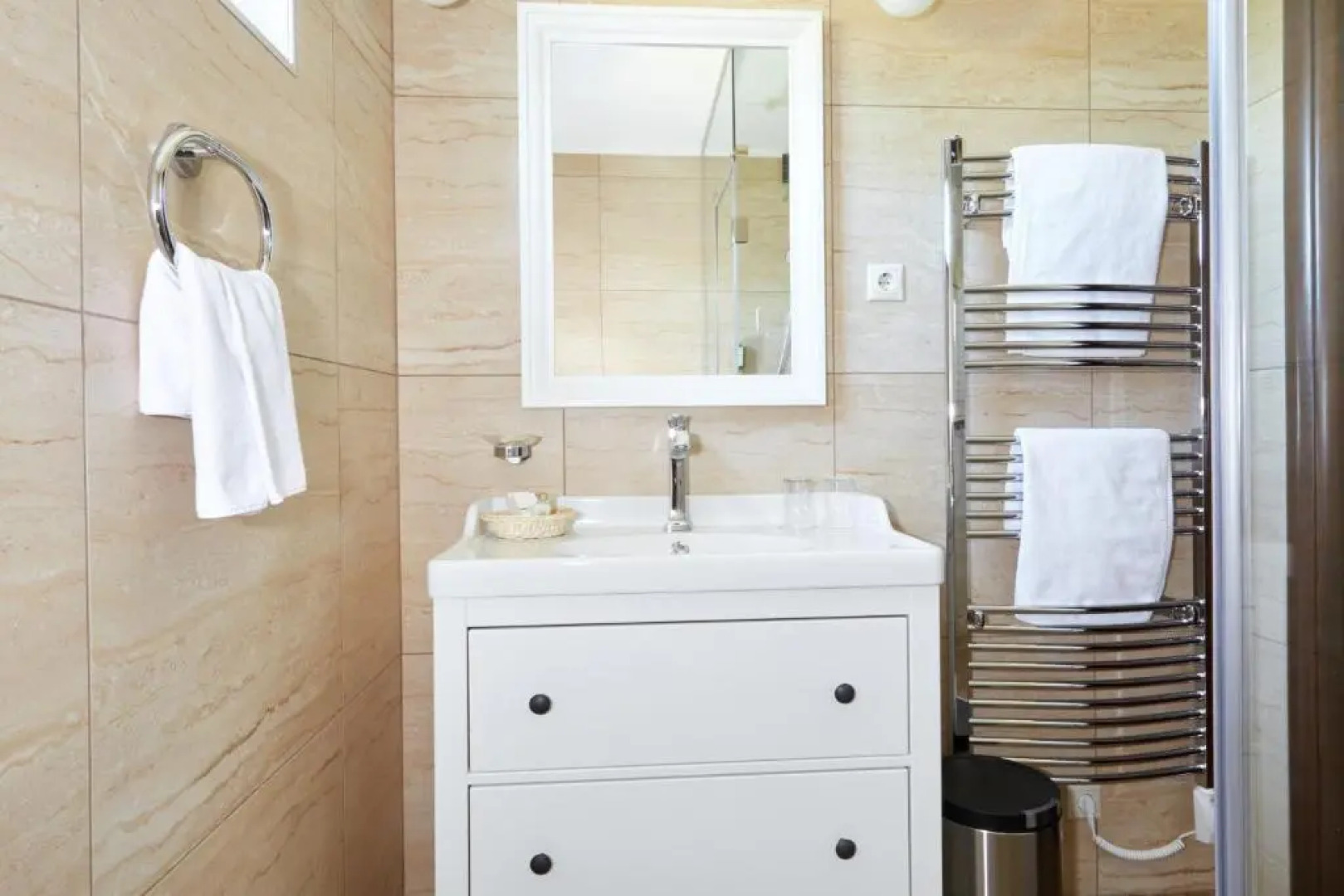 Crocus Gere Bor Hotel Wine Spa