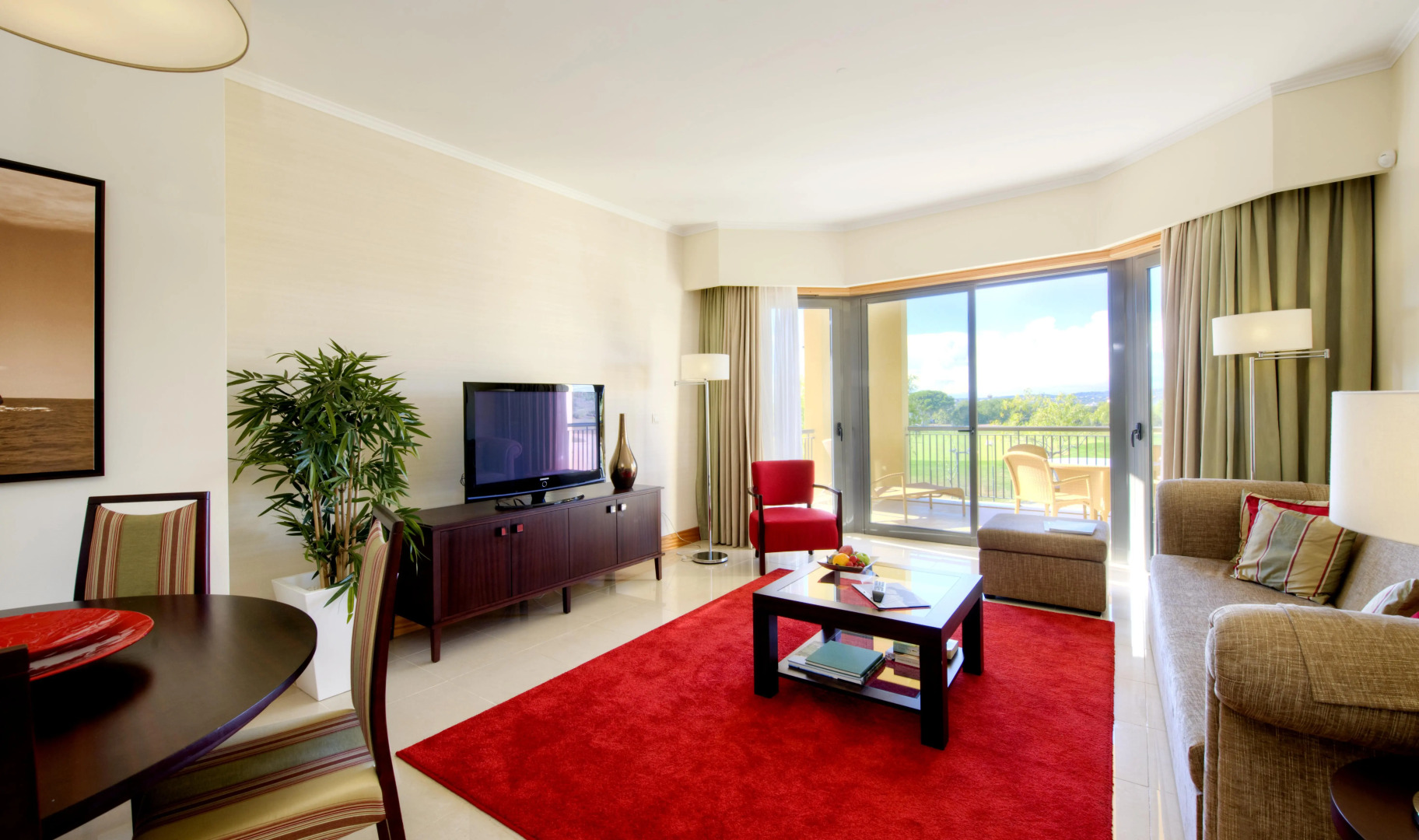 The Residences at Victoria	