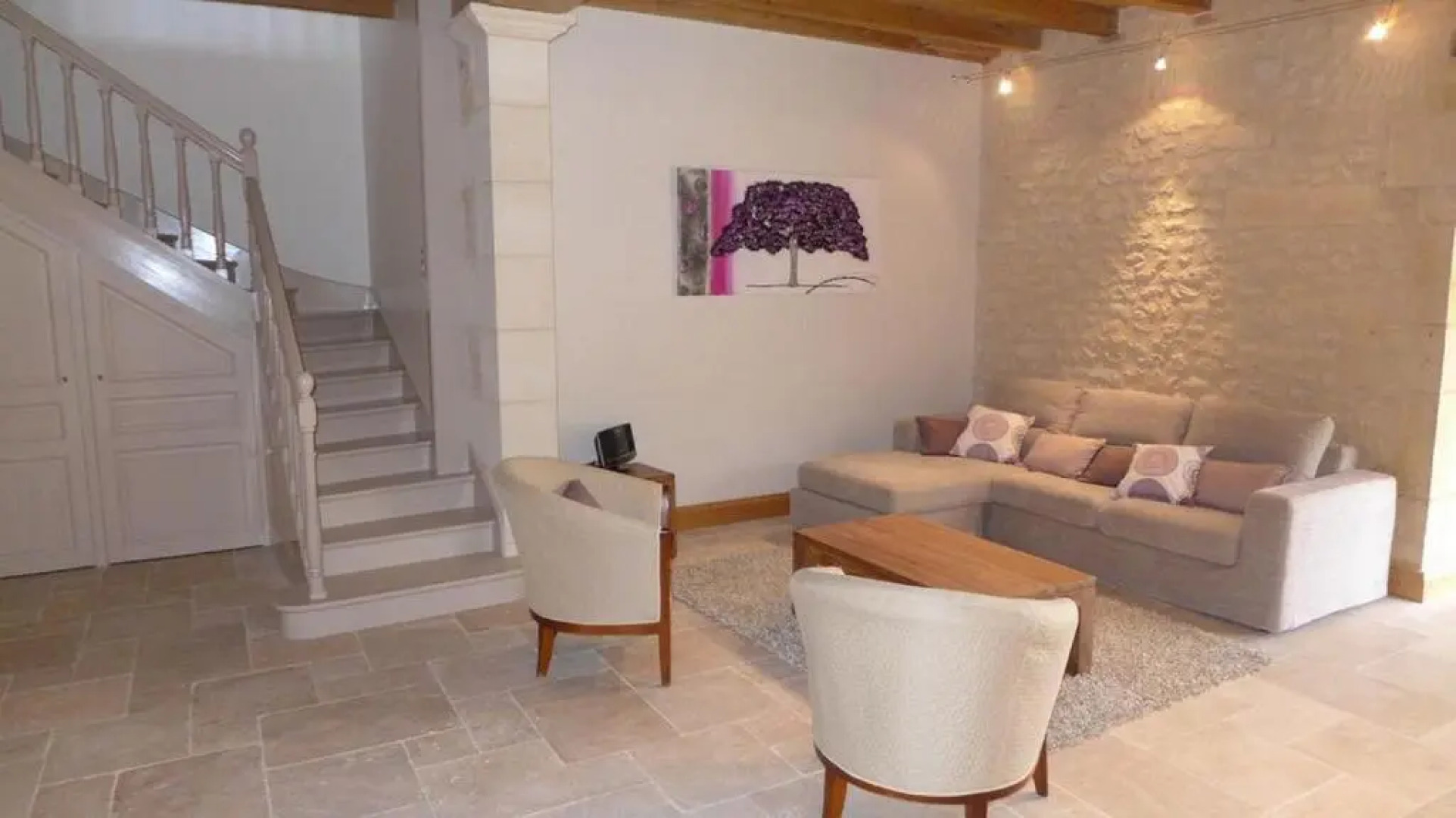 Le Domaine des Doucins & Spa, Gîte 4 étoiles, 10 minutes de Jonzac piscine et spa