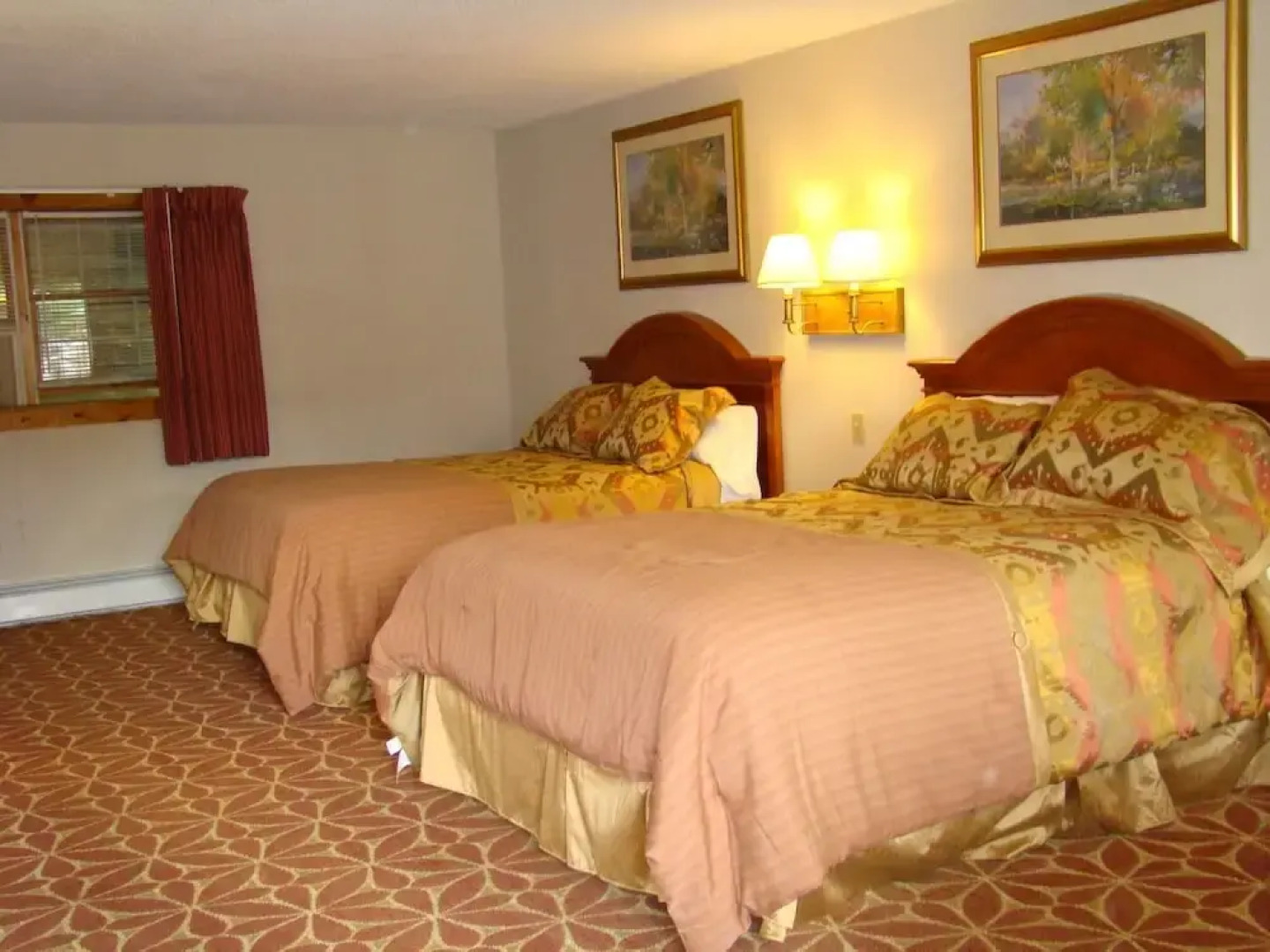 Ludlow Colonial Motel