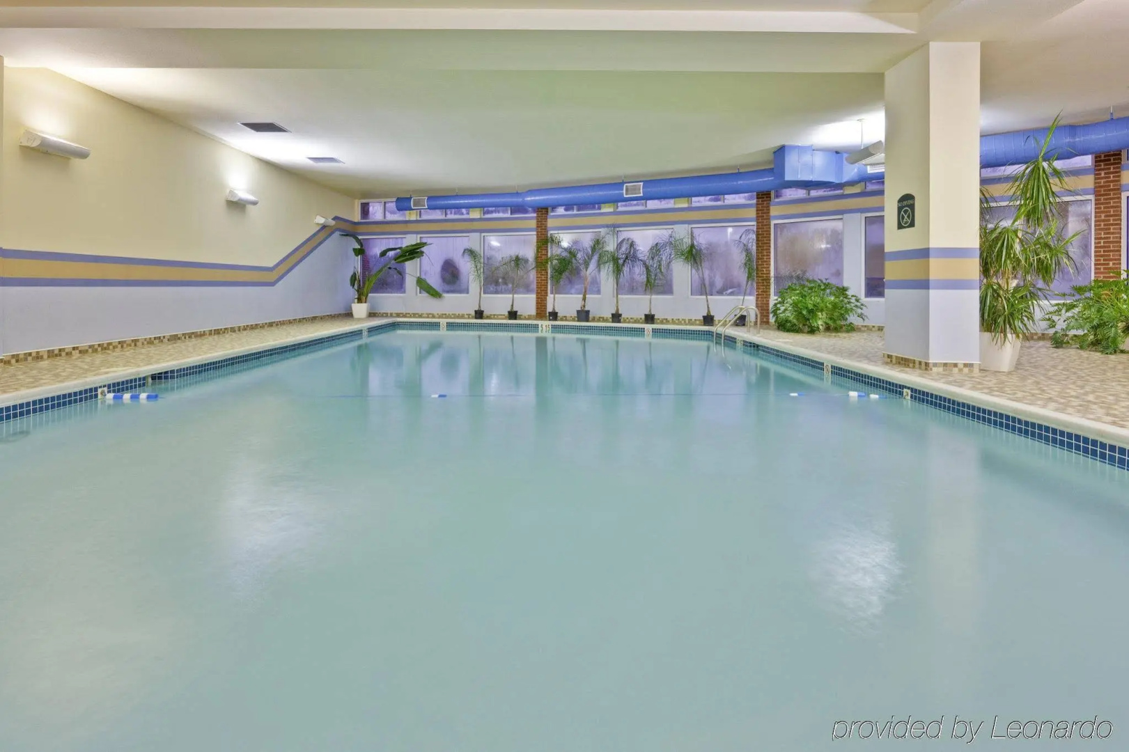 Delta Hotels Huntington Mall